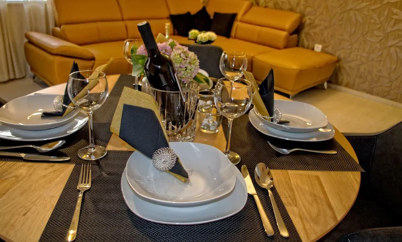 Apartment Apartman Nia Zadar