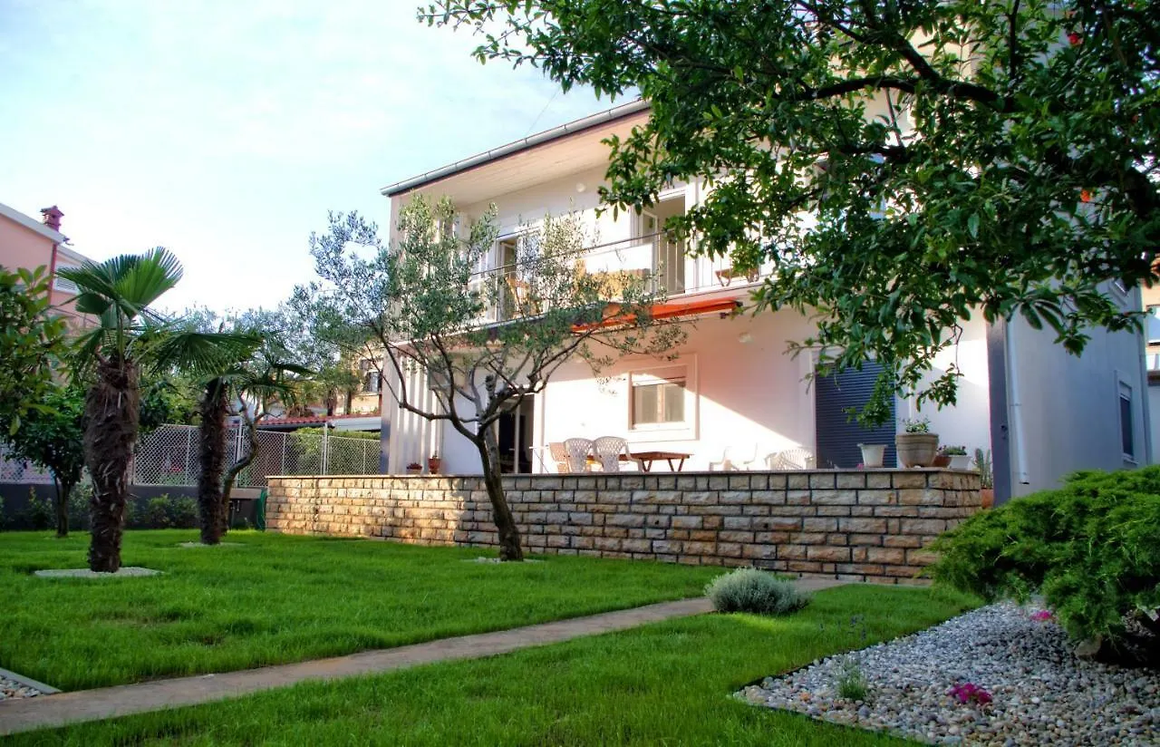 Apartman Nia Zadar 0*,  Croácia